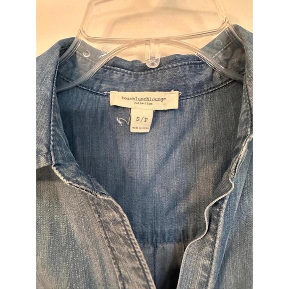 Beach Lunch Lounge Womens S/M Blue Denim Sleeveless Frayed Hem Shirt - Picture 5 of 8